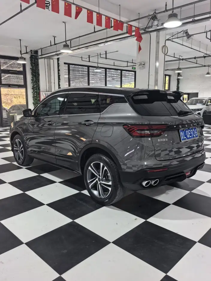 Geely Binyue 2021 Model 240T DCT Diamond Edition – фото 3