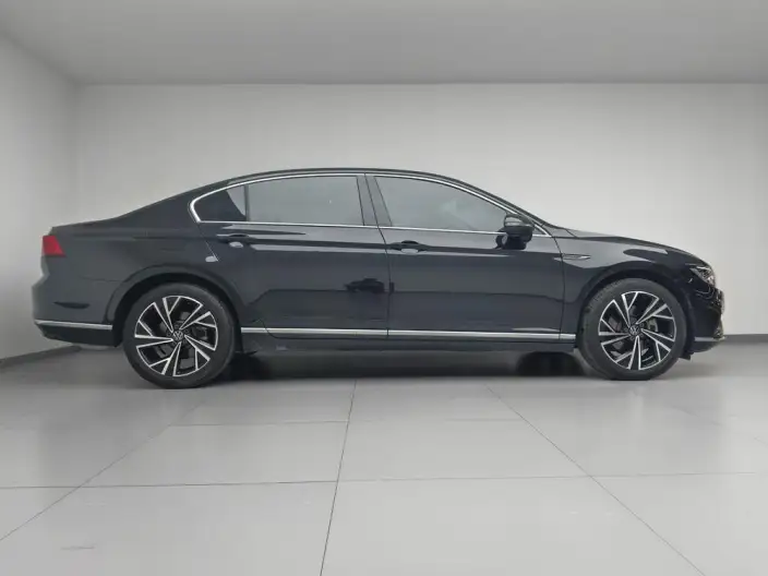Volkswagen Magotan 2020 Model 330TSI DSG Luxury Model – фото 8