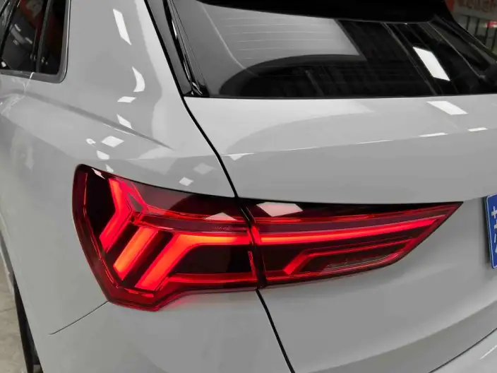 AUDI Q3 2023 Model 35 TFSI Fashion Dynamic Model – фото 9
