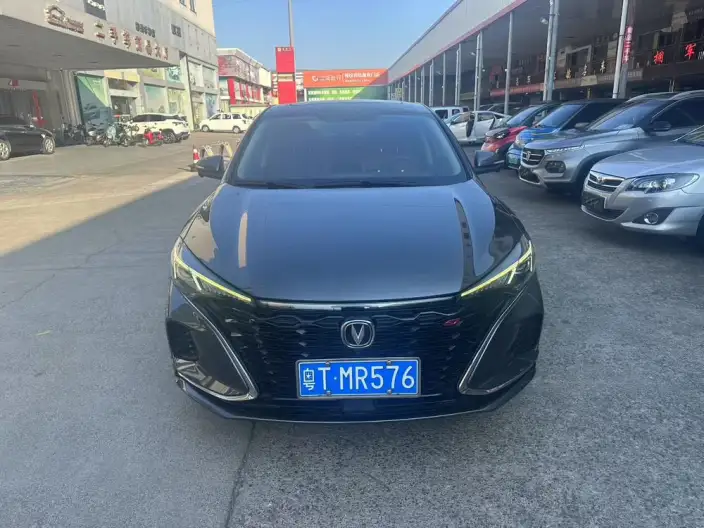 Changan Eado 2021 Model PLUS Blue whale NE 1.4T GDI DCT Noble Model – фото 2