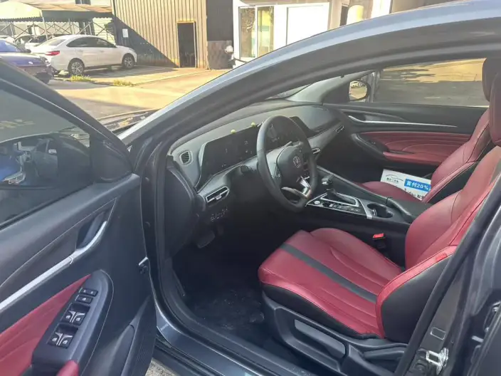 Changan Eado 2021 Model PLUS Blue whale NE 1.4T GDI DCT Noble Model – фото 8