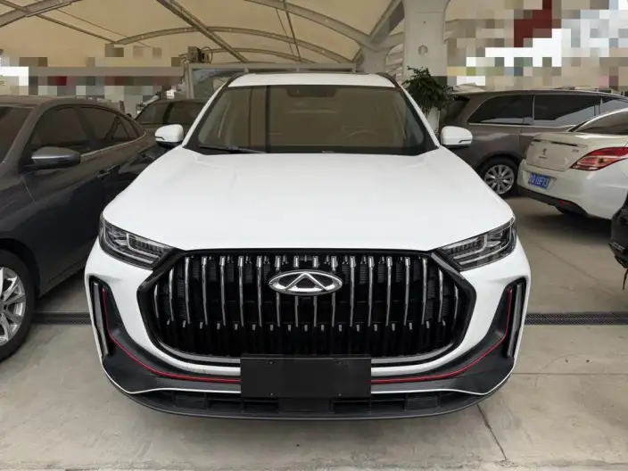 Chery Tiggo 7 PLUS 2023 Model 1.6TGDI DCT Luxury Model – фото 2