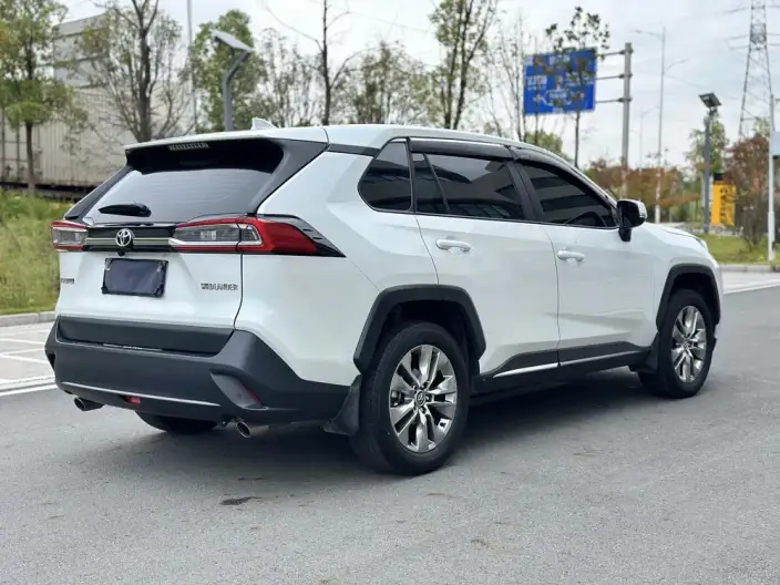 Toyota Wildlander 2024 Model 2.0L 2WD Leading version – фото 7