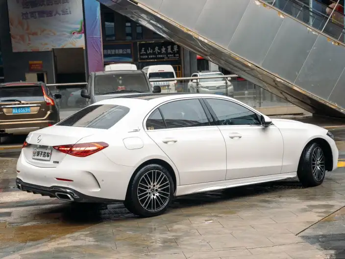 Mercedes-Benz C-Class 2023 Model Facelift C 260 L Sports Edition – фото 5