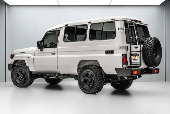 Rand Coolouse 70 2024 Model 4.0L Automatic 4WD 5 seat Parallel Imported – фото 5