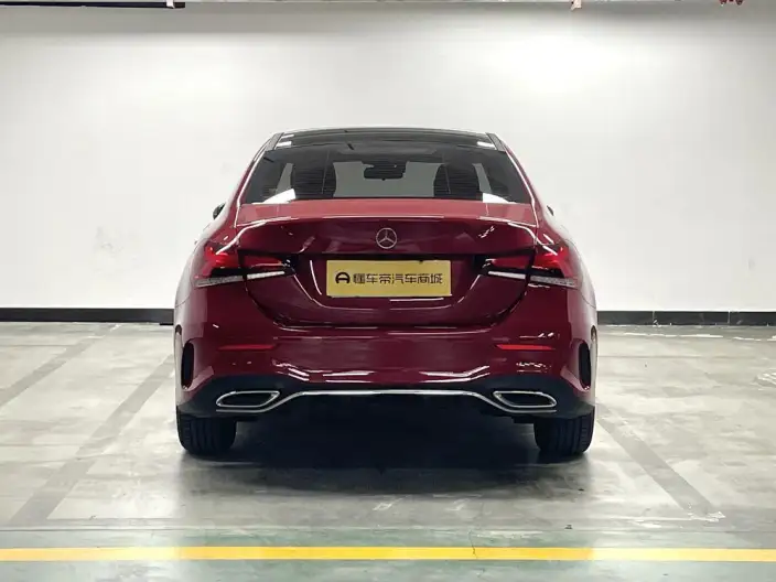 Mercedes-Benz A-class 2023 Model A 200 L Sports sedan Fashion Edition – фото 6