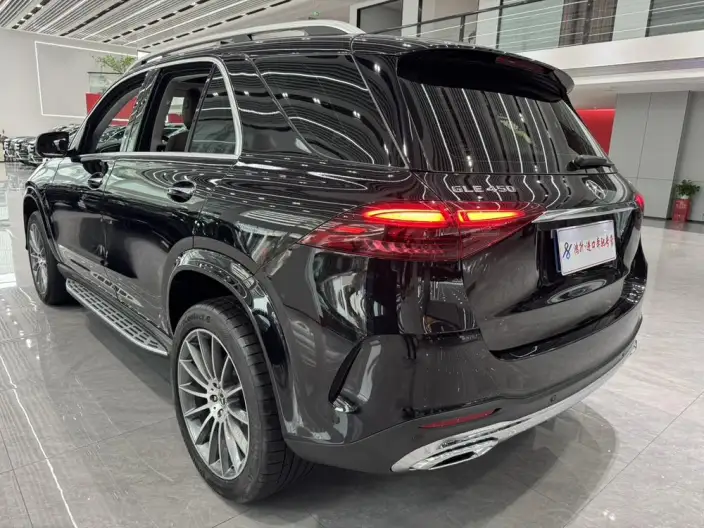 Mercedes-Benz GLE Imported 2024 Model GLE 450 4MATIC Luxury Model – фото 4