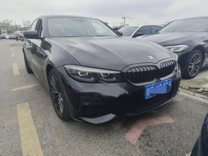 BMW 3 Series 2022 Model 325i M Sports Night Set – фото 3