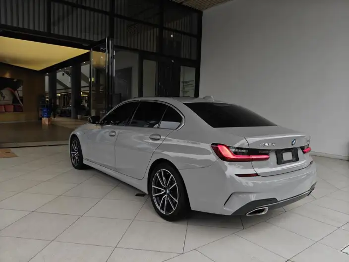 BMW 3 Series 2022 Model 325Li M Sports Set – фото 3