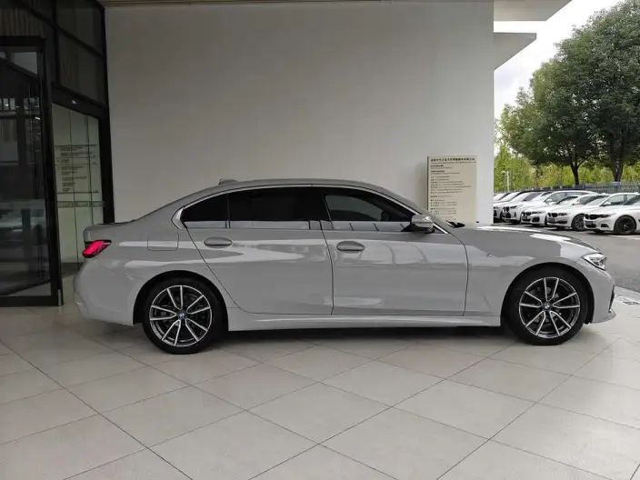 BMW 3 Series 2022 Model 325Li M Sports Set – фото 5