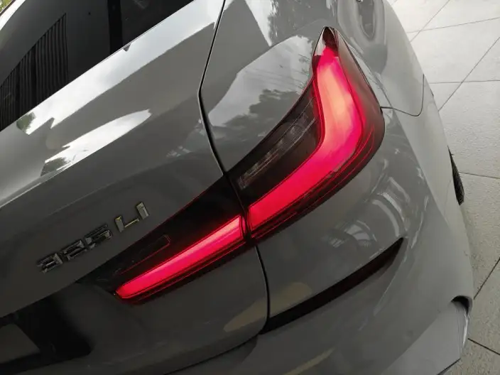 BMW 3 Series 2022 Model 325Li M Sports Set – фото 7