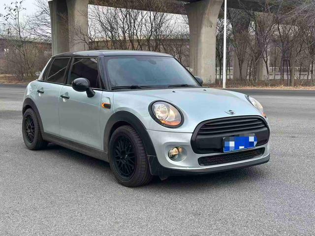 MINI 2016 модификация 1.2T ONE Five-door Edition – фото 3