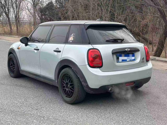 MINI 2016 модификация 1.2T ONE Five-door Edition – фото 8
