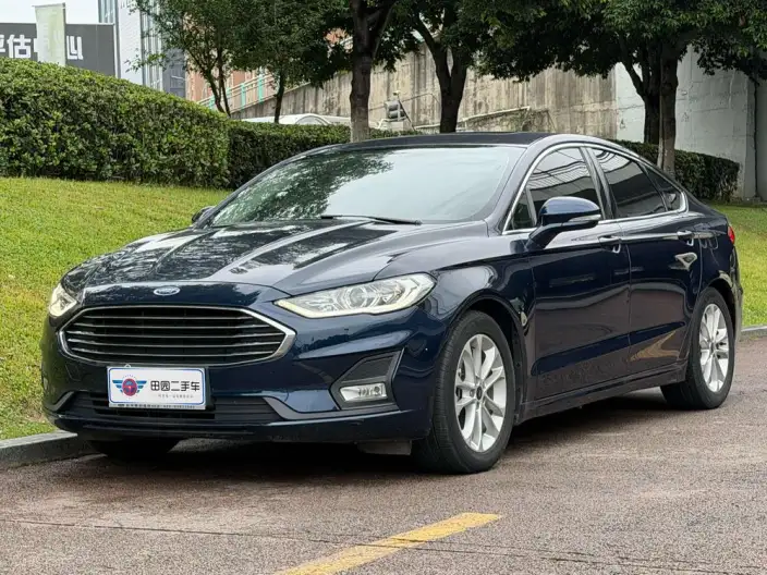Ford Mondeo 2020 Model EcoBoost 180 Fashion Model – фото 1