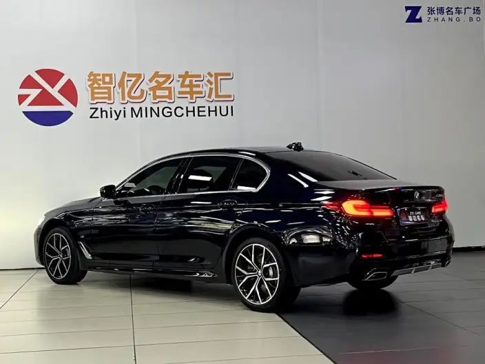 BMW 5 Series 2022 Model Facelift II 530Li Exclusive Model M Sports Set – фото 5