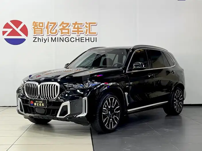 BMW X5 2023 Model xDrive40Li M Sports Set – фото 1
