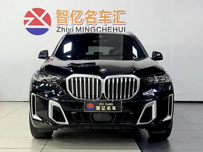 BMW X5 2023 Model xDrive40Li M Sports Set – фото 2