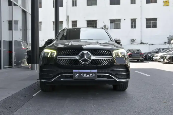 Mercedes-Benz GLE Imported 2022 Model GLE 350 4MATIC Fashion Model – фото 2