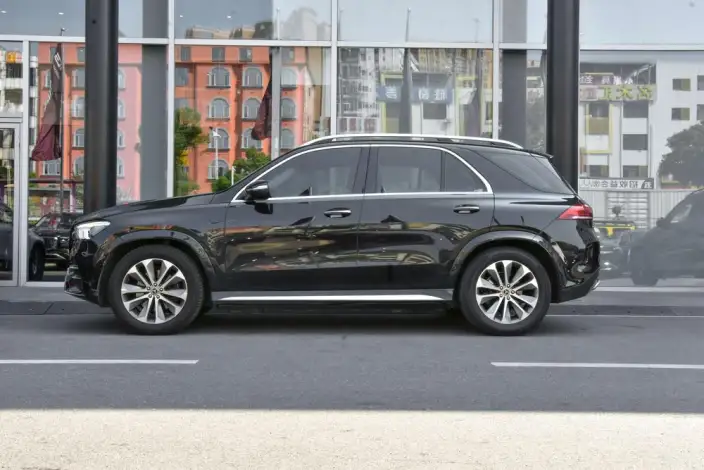 Mercedes-Benz GLE Imported 2022 Model GLE 350 4MATIC Fashion Model – фото 3