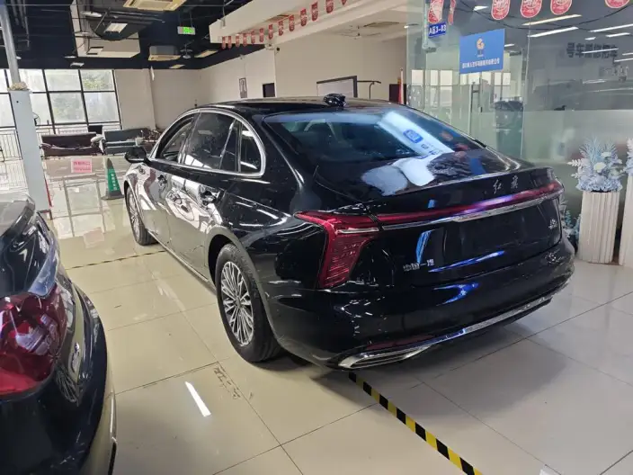Hongqi H5 2023 Model 2.0T Automatic Smart Flag Enjoy Edition – фото 4