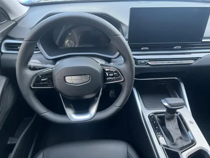 Geely Emgrand 2025 Model No. 4 Gen 1.5L CVT Star Glory Edition – фото 9