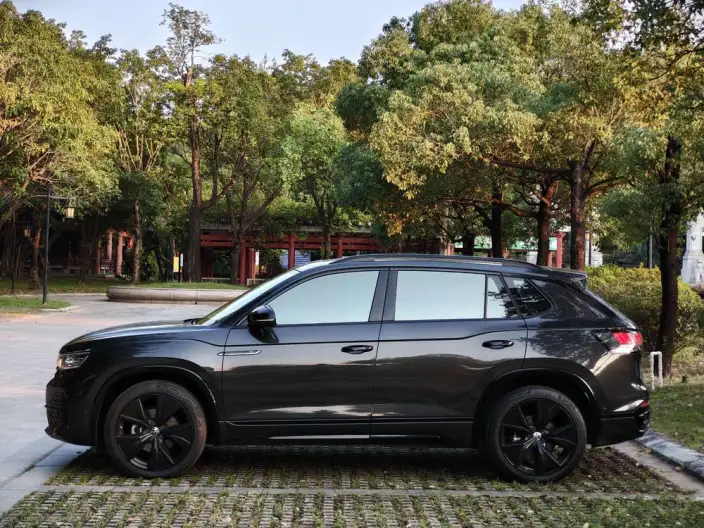 Volkswagen Tayron 2023 Model 380TSI 4WD R-Line Pro Smart Edition – фото 4