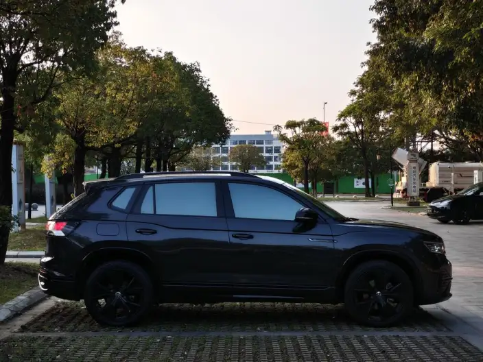 Volkswagen Tayron 2023 Model 380TSI 4WD R-Line Pro Smart Edition – фото 8