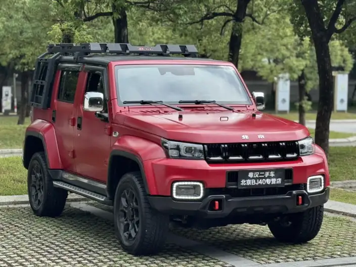 BAIC BJ40 2023 Model 2.0D Automatic 4WD Blade Hero Edition Warrior Model