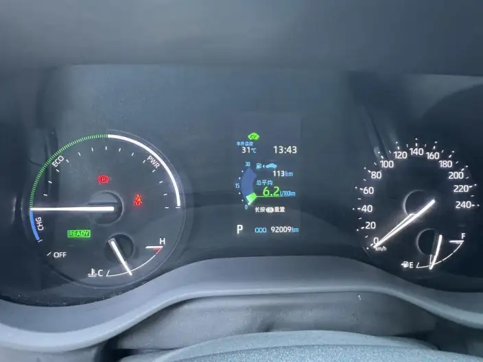 Toyota Sienna 2024 Model Hybrid 2.5L 4WD Premium Edition – фото 9