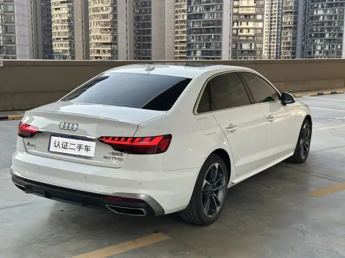 Audi A4 L 2022 Model 40 TFSI Fashion Dynamic Model – фото 6