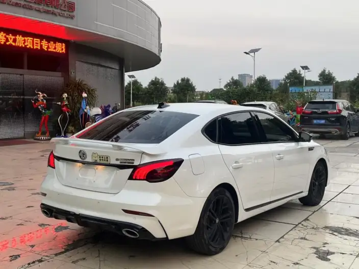 MG6 PHEV 2020 Model 1.5T Hybrid Trophy Ultimate Edition – фото 7