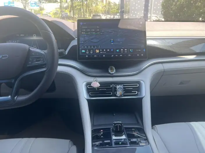 BYD Song PLUS DM 2024 Model DM-i Honor Edition 110KM Flagship Model – фото 9