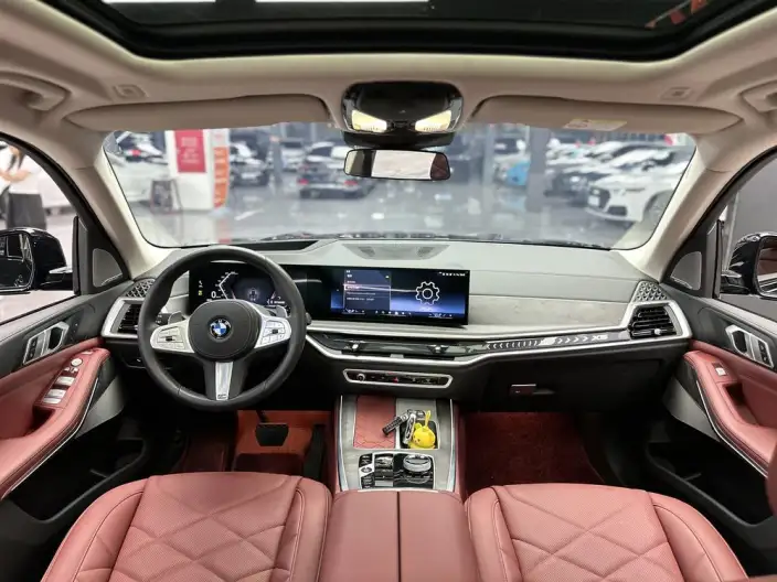 BMW X5 2026 Model xDrive30Li Exclusive Model M Sports Night Set – фото 5