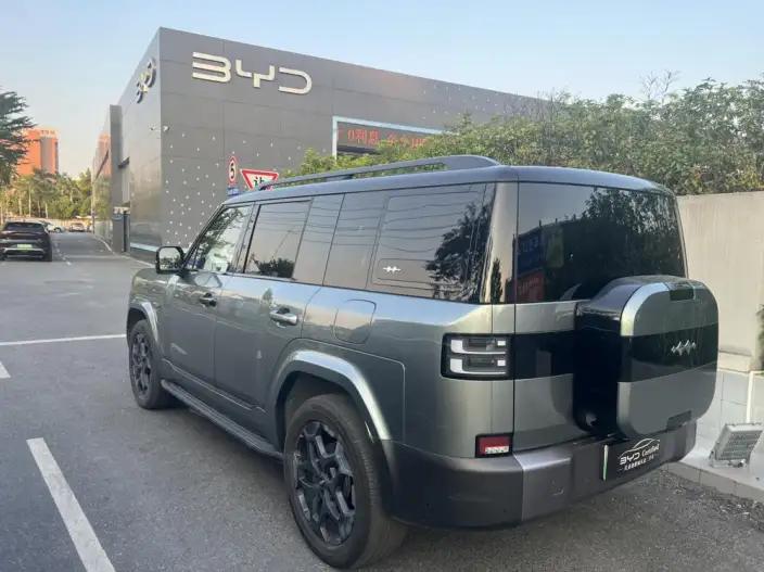 Titan 7 PHEV 2025 Model 190KM 4WD Ultra Edition