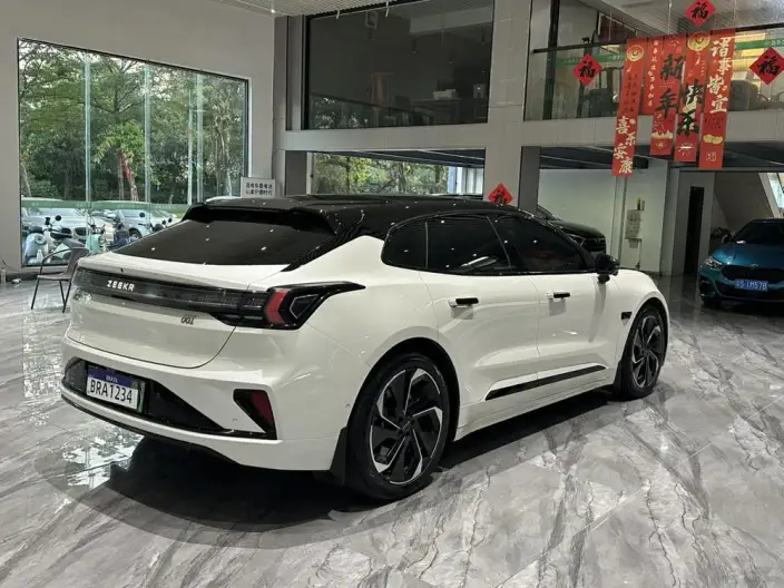 ZEEKR 001 2025 Model WE Edition 95kWh 4WD – фото 7