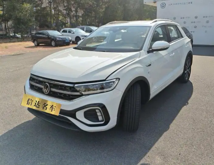 Volkswagen T-Roc 2025 Model Facelift 300TSI DSG Chenguang Edition – фото 1