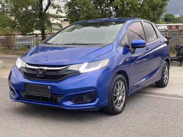 Honda Fit 2018 1.5L CVT Comfort with Sunroof – фото 1