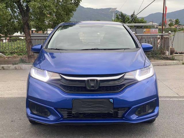 Honda Fit 2018 1.5L CVT Comfort with Sunroof – фото 2