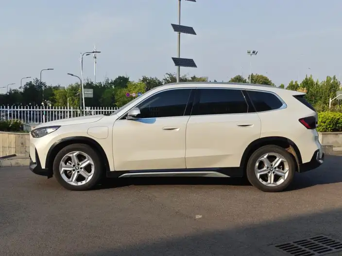 BMW iX 1 2024 Model eDrive25L M Sports Set – фото 4