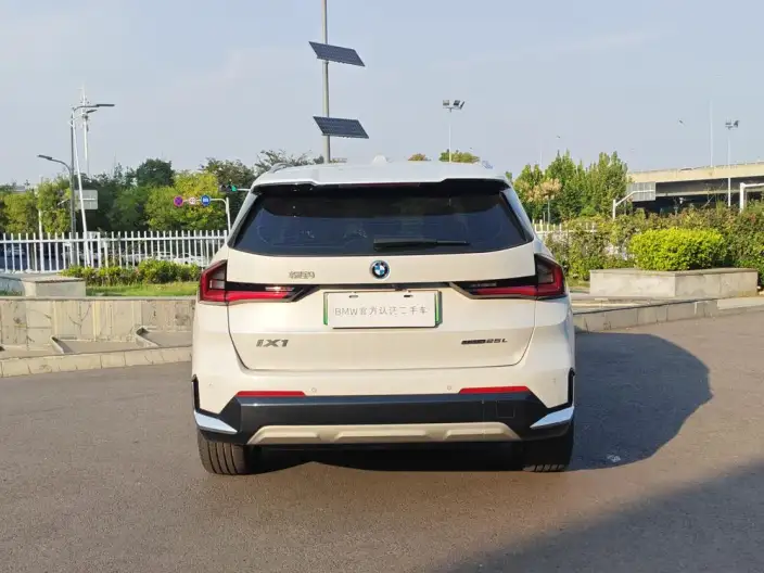 BMW iX 1 2024 Model eDrive25L M Sports Set – фото 6