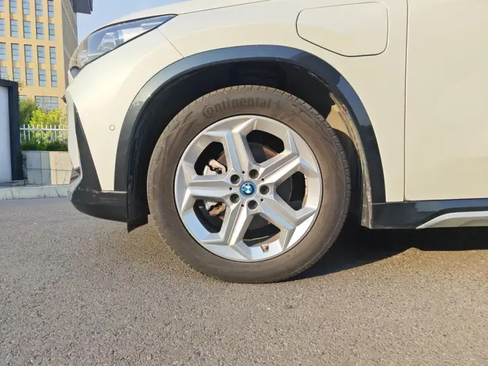 BMW iX 1 2024 Model eDrive25L M Sports Set – фото 10