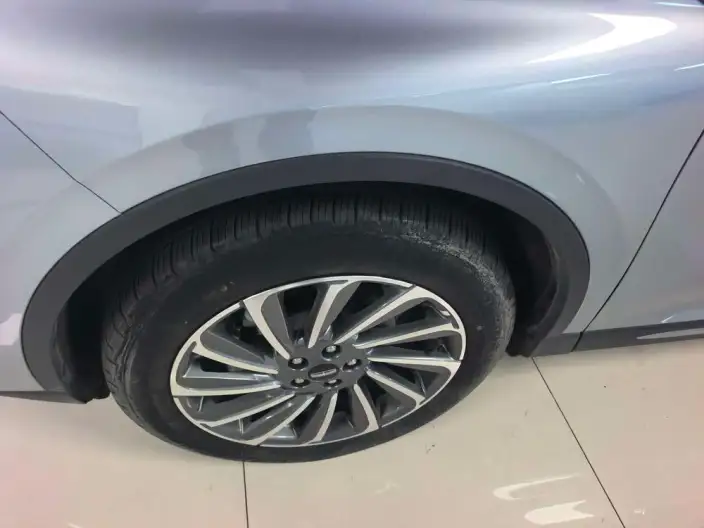 Lincoln Corsair 2023 Model 2.0T 2WD Zunya Edition – фото 5