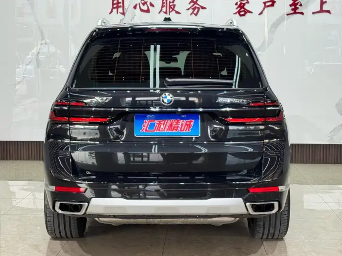 BMW X7 2023 Model xDrive40i Leading Model Luxury Set – фото 5