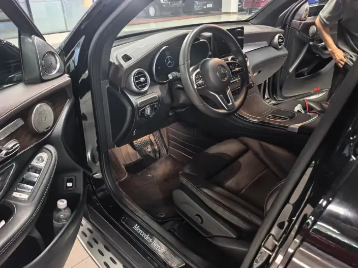 Mercedes-Benz GLC 2021 Model GLC 300 L 4MATIC Dynamic Model – фото 6