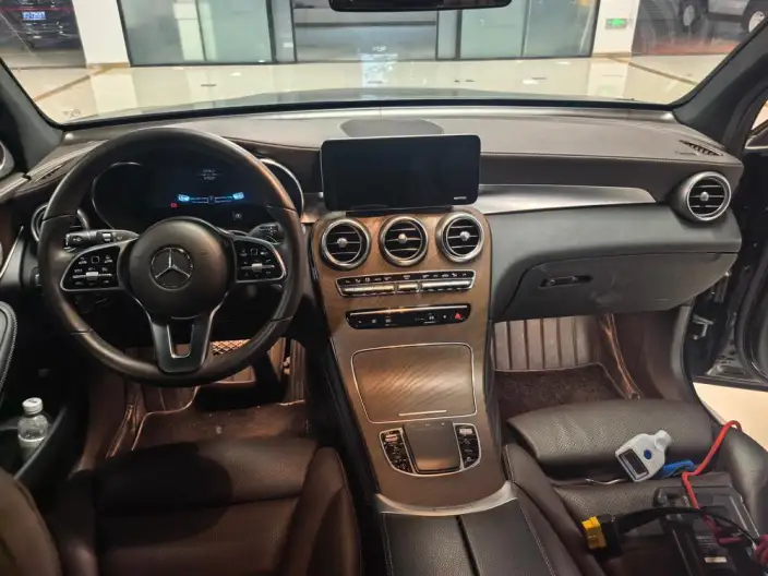 Mercedes-Benz GLC 2021 Model GLC 300 L 4MATIC Dynamic Model – фото 9