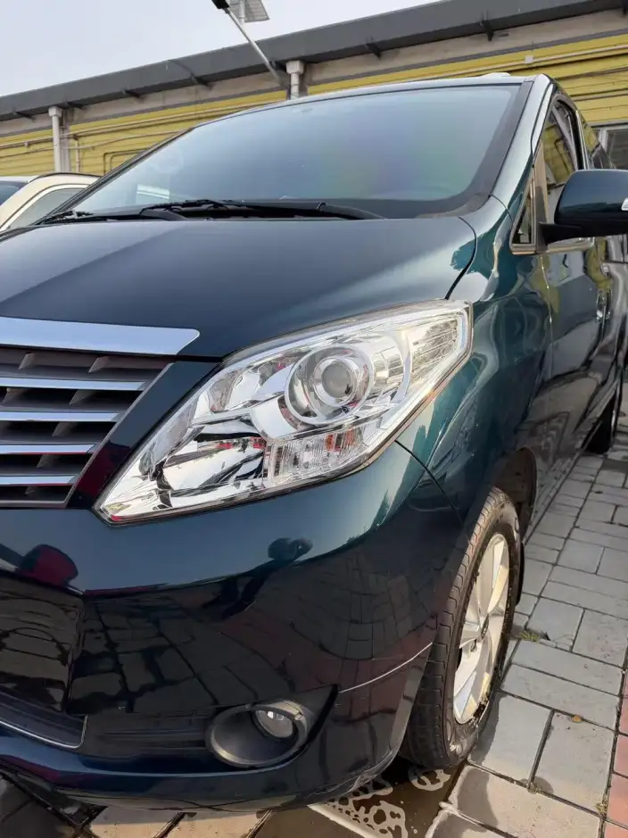 Lingzhi Plus 2022 Model Touring Edition 2.0L Manual Comfort Model 7 seat – фото 7