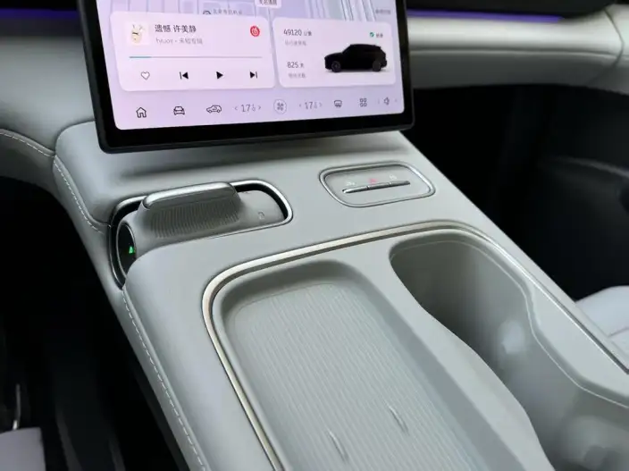 NIO ES6 2024 Model 75kWh – фото 6