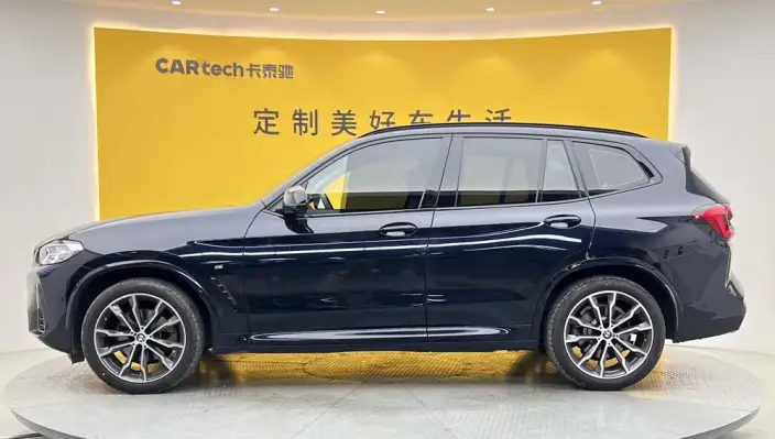BMW X3 2023 Model xDrive30i Leading Model M Night Set – фото 3