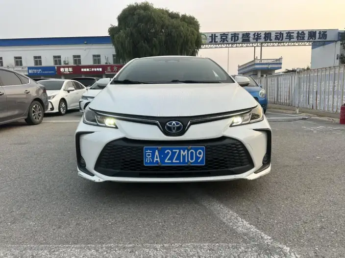 Toyota Corolla 2023 Model Intelligent Hybrid 1.8L E-CVT Elite Edition – фото 2