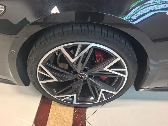Audi A7 L 2024 Model 45 TFSI quattro Black Samurai Edition – фото 7